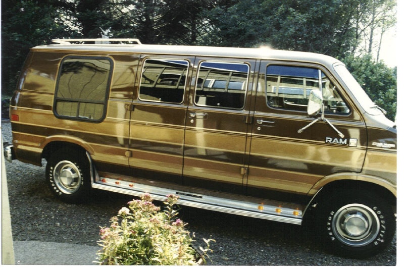 1986 Dodge Ram Trail Wagon